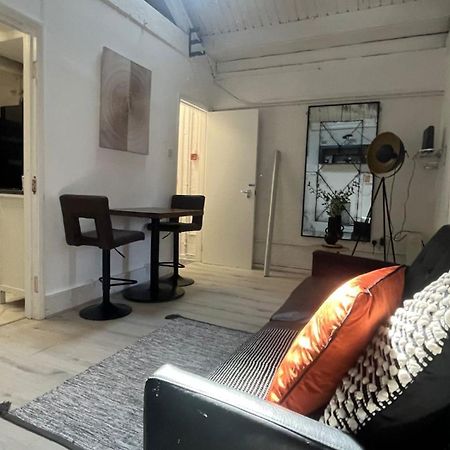 Nifty 2 Bedroom Flat In Goswell Rd Λονδίνο Εξωτερικό φωτογραφία